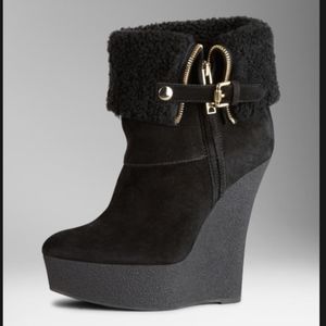 Burberry Suede Shearling Wedge Boots | Size 9 | Y2K, Fall/Winter, Street Style